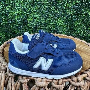 🎄New Balance Kids' Blue and White Kids' 515 Sneaker